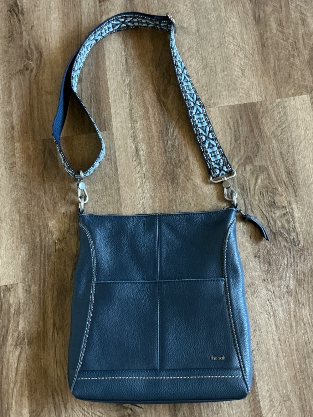 The Sak Purse Crossbody Bag Lucia Indigo Blue Leather Classic Boho Hippie Travel
